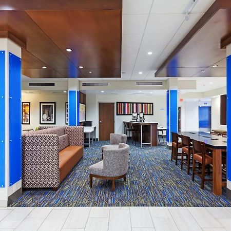Holiday Inn Express & Suites Tulsa South - Woodland Hills By Ihg Bagian luar foto