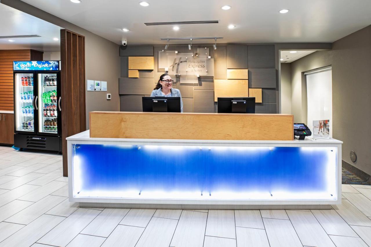 Holiday Inn Express & Suites Tulsa South - Woodland Hills By Ihg Bagian luar foto