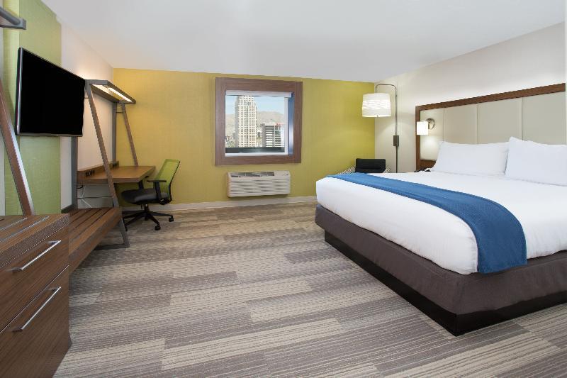 Holiday Inn Express & Suites Tulsa South - Woodland Hills By Ihg Bagian luar foto